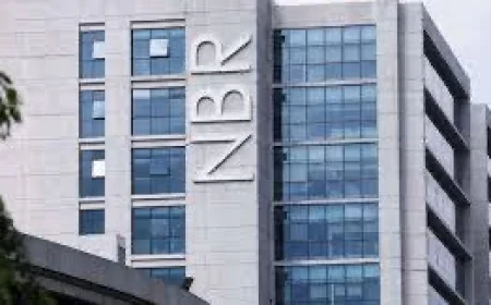 নিশিরাতের অধ্যাদেশ’ বাতিলের দাবীতে কাস্টমস ও আয়কর ক্যাডারদের কলম বিরতীর ১ম দিন