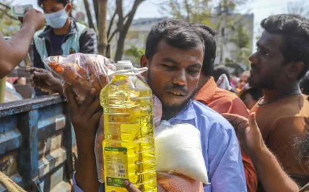 বৃহস্পতিবার থেকে টিসিবির পণ্য বিক্রি শুরু, তেলের দাম লিটারে বাড়ল ৩৫ টাকা