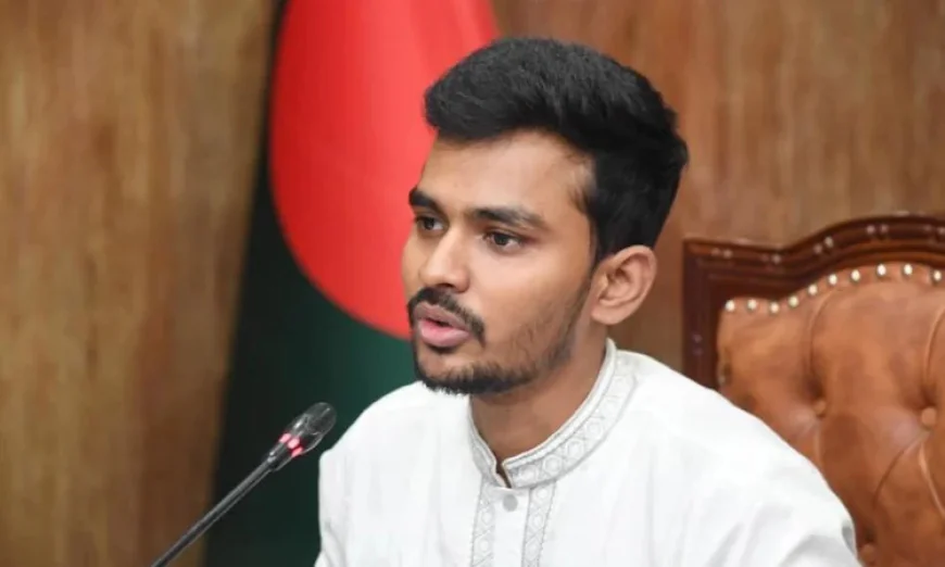 মালয়েশিয়ায় বাংলাদেশি কর্মী নেওয়ার নীতিগত সিদ্ধান্ত: স্থানীয় সরকার উপদেষ্টা