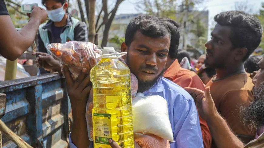 বৃহস্পতিবার থেকে টিসিবির পণ্য বিক্রি শুরু, তেলের দাম লিটারে বাড়ল ৩৫ টাকা