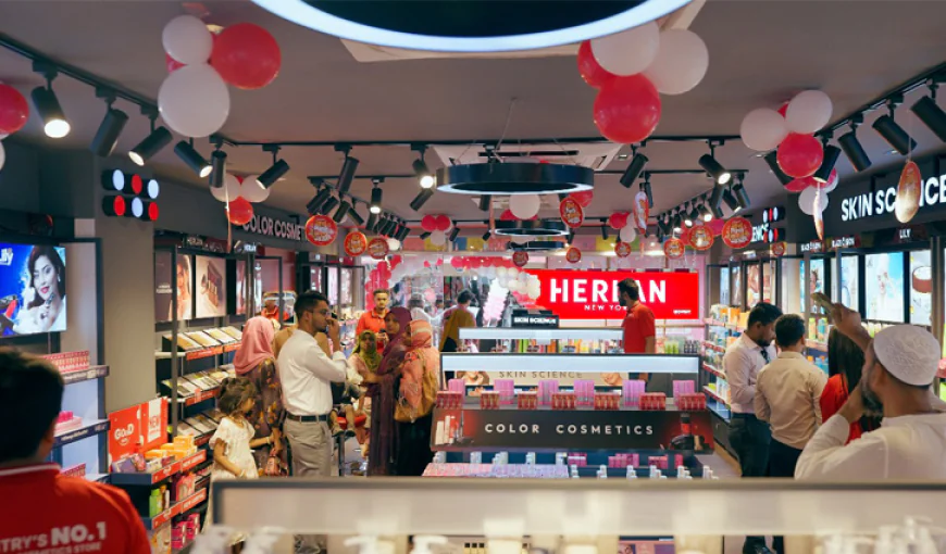 ঈদে অথেনটিক কসমেটিকস ও স্কিনকেয়ার পণ‌্য ক্রেতাদের আকর্ষণের শীর্ষে হারল‌্যান
