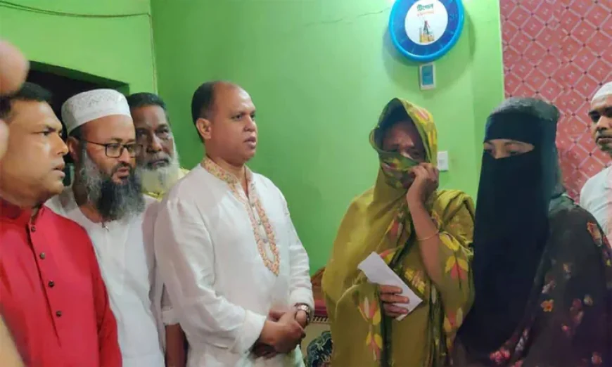 শহীদ পরিবারের পাশে দাঁড়ালো ‘আমরা বিএনপি পরিবার’