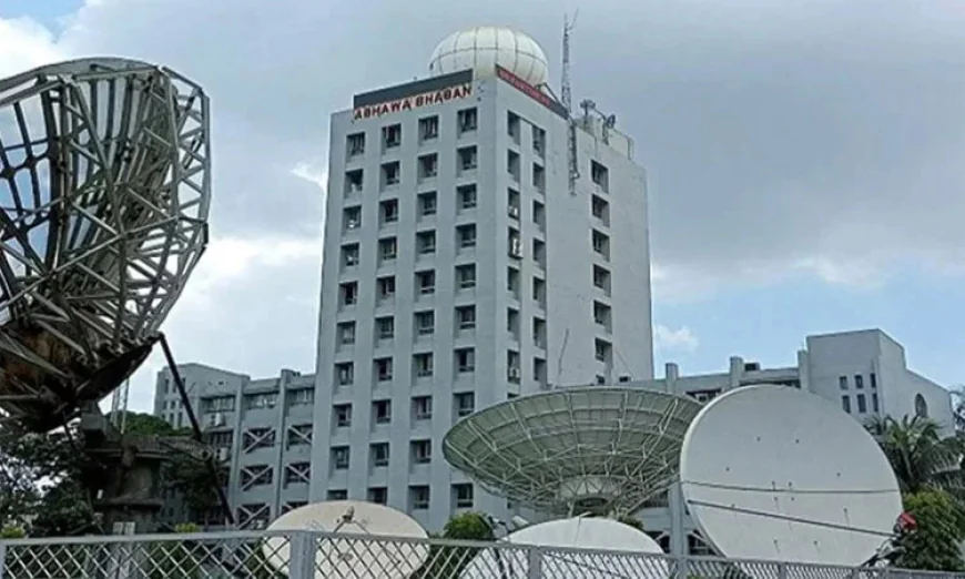 তাপপ্রবাহে হাঁসফাঁস জনজীবন, কিছু এলাকায় বৃষ্টির ইঙ্গিত