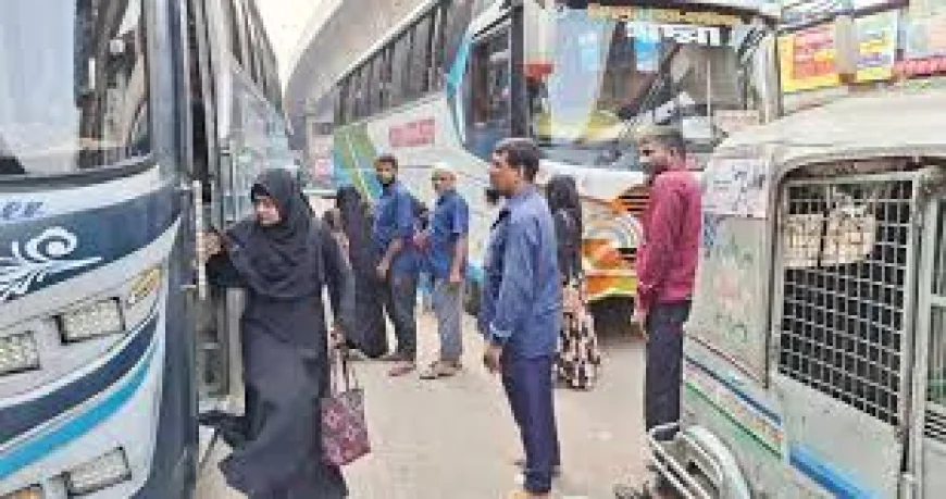 রাজধানীতে ফেরা যাত্রীর চাপ বেড়েছে