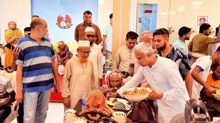 সুবিধা বঞ্চিত মানুষদের সাথে মধ্যাহ্নভোজে অনিন্দ্য ইসলাম অমিত