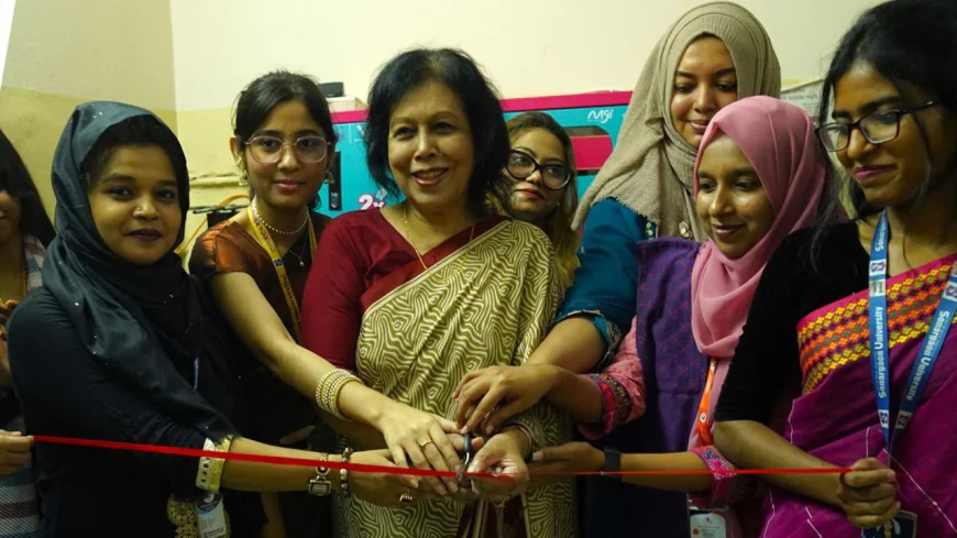 ফ্রেশ অনন্যা স্যানিটারি ন্যাপকিনের সচেতনতামূলক কর্মশালা