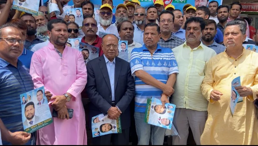 উত্তরায় তারেক রহমানের রাষ্ট্র কাঠামো মেরামতের ৩১দফার লিফলেট বিতরণ