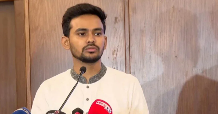 সরকারের বিভিন্ন অফিসে শিক্ষার্থীদের পার্টটাইম চাকরিতে নিয়োগ দিতে চাই: উপদেষ্টা আসিফ