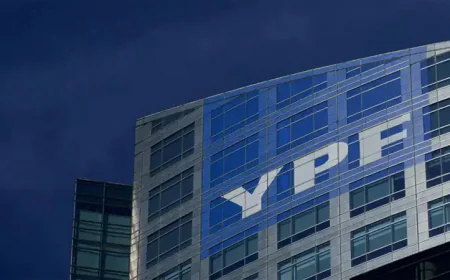 আর্জেন্টিনার তেল কোম্পানির শেয়ার বিক্রির নির্দেশ মার্কিন বিচারকের