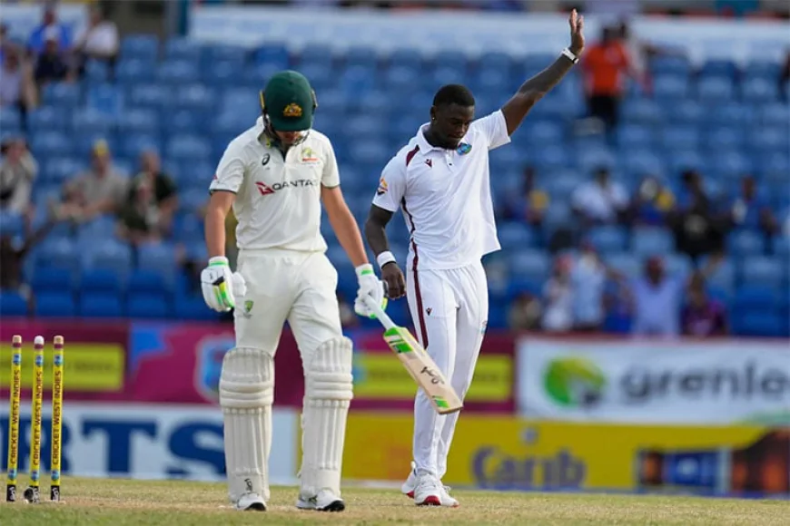 ওয়েস্ট ইন্ডিজকে ২৫৩ রানে গুটিয়ে দিয়েও অস্বস্তিতে অস্ট্রেলিয়া