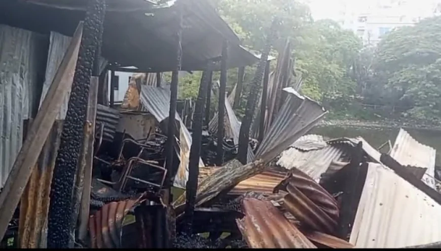 মুন্সীগঞ্জের শ্রীনগরে অগ্নিকাণ্ডে ১৯টি দোকান ভস্মীভূত