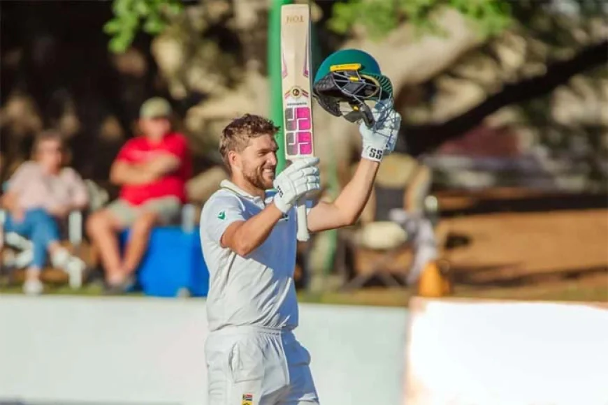 অধিনায়ক হিসেবে অভিষেকেই ট্রিপল সেঞ্চুরির বিশ্ব রেকর্ড মুল্ডারের