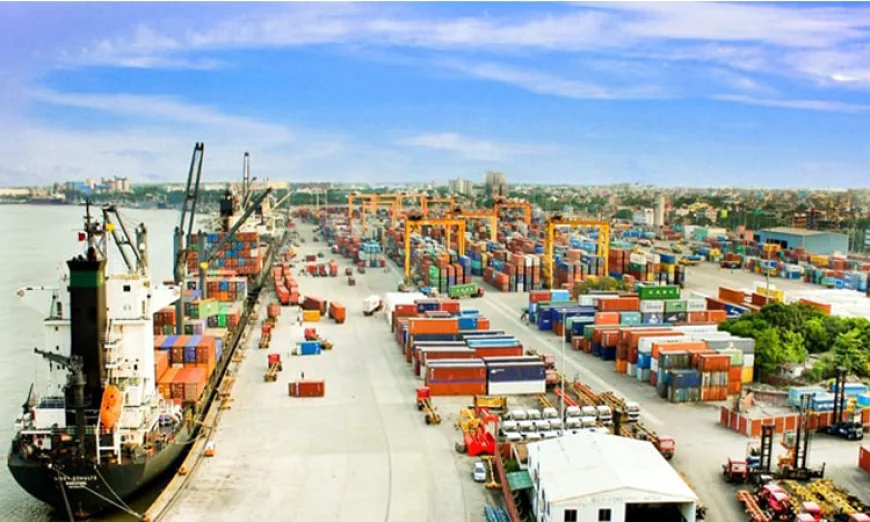 চট্টগ্রাম বন্দরে ফেলে রাখা পণ্য সরাতে কাস্টমসে বিশেষ কমিটি গঠন