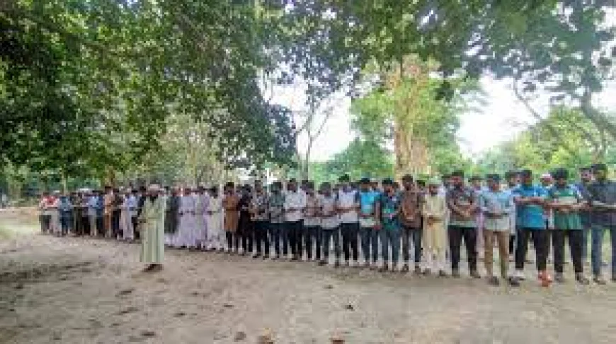 মাইলস্টোন ট্র্যাজেডির ঘটনায় ইবিতে গায়েবানা জানাজা