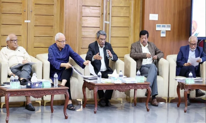 দুদককে রাজনৈতিক প্রভাবমুক্ত করার বিষয়ে ঐকমত্য হয়েছে: অধ্যাপক আলী রীয়াজ