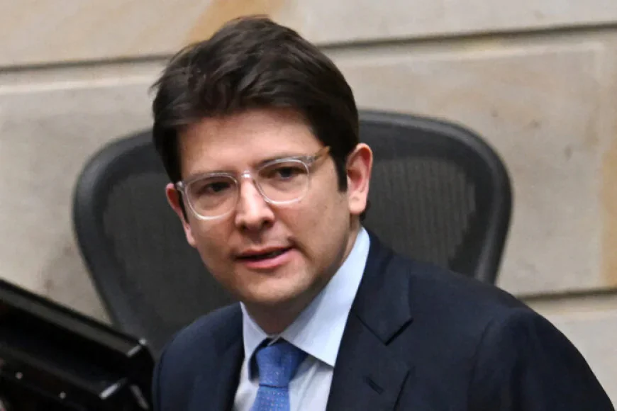 গুলিবিদ্ধ হওয়ার দুই মাস পর কলম্বিয়ার সম্ভাব্য প্রেসিডেন্ট প্রার্থীর মৃত্যু