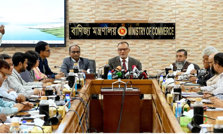 চলতি অর্থবছরে রপ্তানির লক্ষ্য ৬৩.৫ বিলিয়ন ডলার: বাণিজ্য সচিব