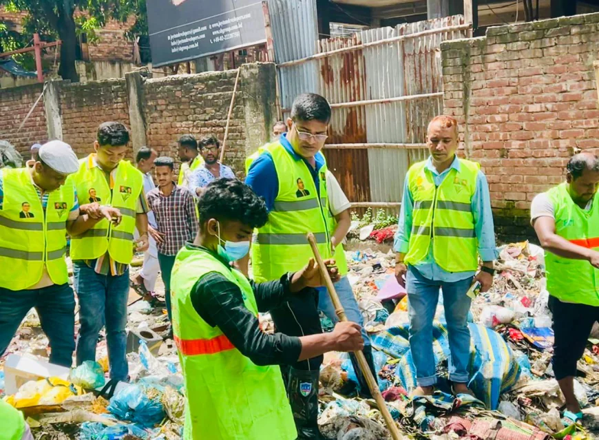 বিএনপি’র ৪৭তম প্রতিষ্ঠাবার্ষিকীতে মিরপুরে খাল পরিচ্ছন্ন কর্মসূচি