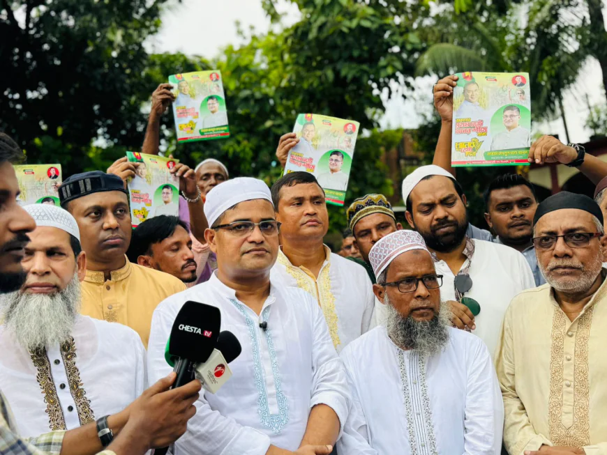 কাউন্দিয়া ইউনিয়নে মোস্তফা জগলুল পাশা পাপেলের গণসংযোগ এবং ৩১ দফা লিফলেট বিতরণ