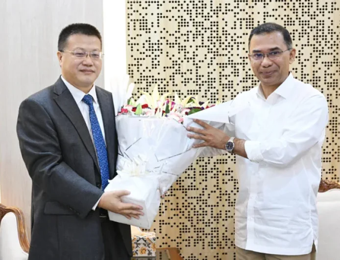 প্রধানমন্ত্রী তারেক রহমানকে চীন সফরের আমন্ত্রণ